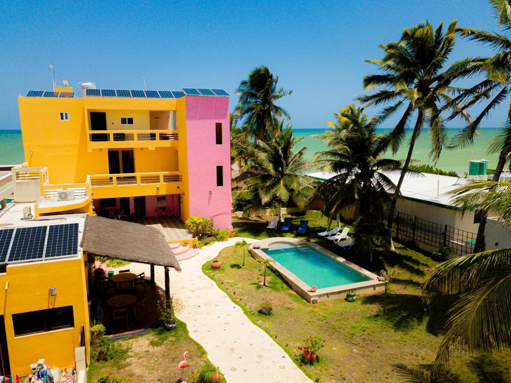 Hotel Flamingos Inn Chuburna Екстер'єр фото