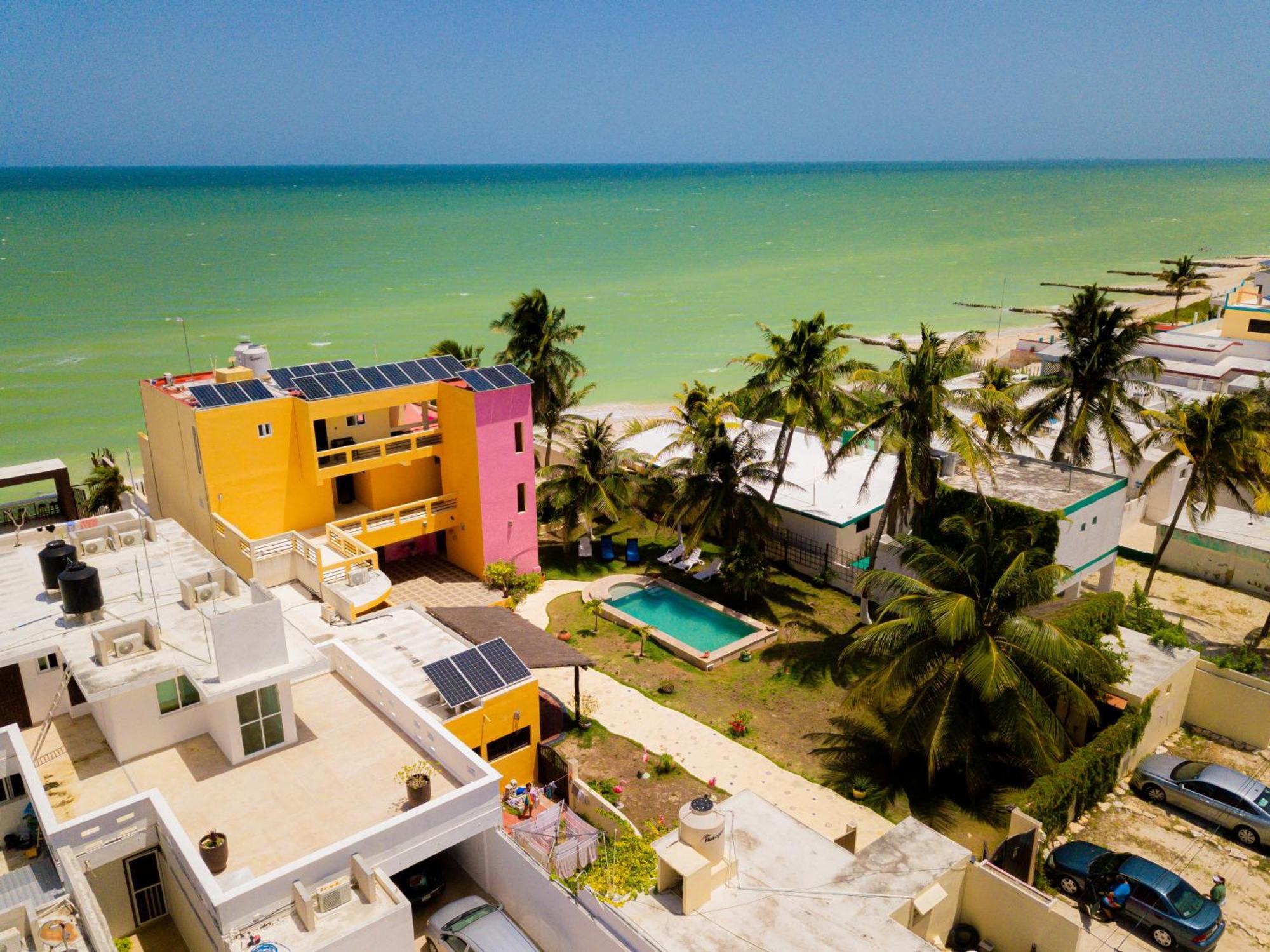 Hotel Flamingos Inn Chuburna Екстер'єр фото