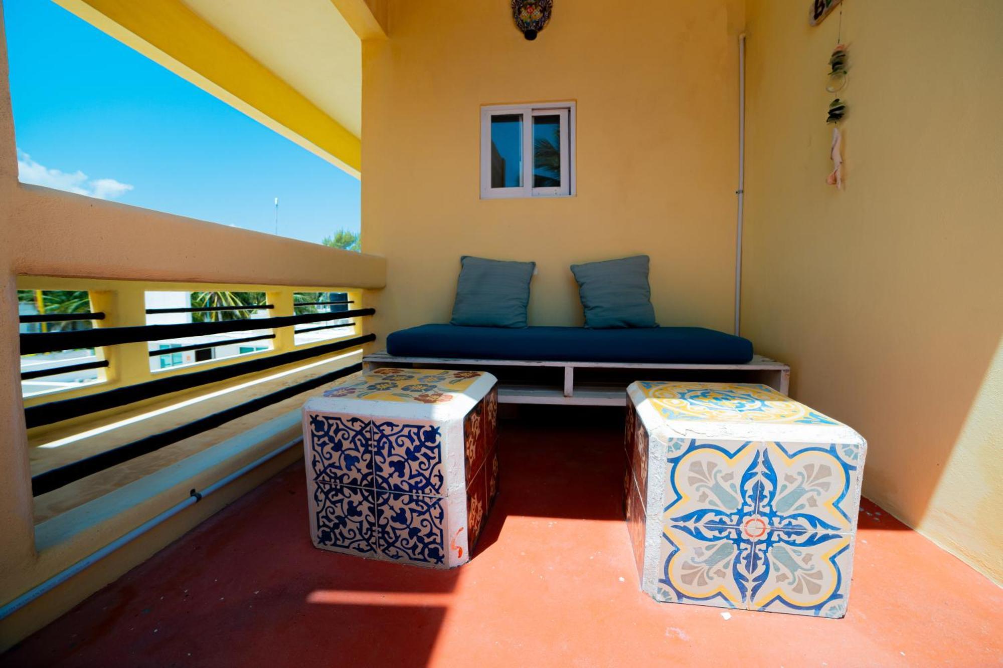 Hotel Flamingos Inn Chuburna Екстер'єр фото